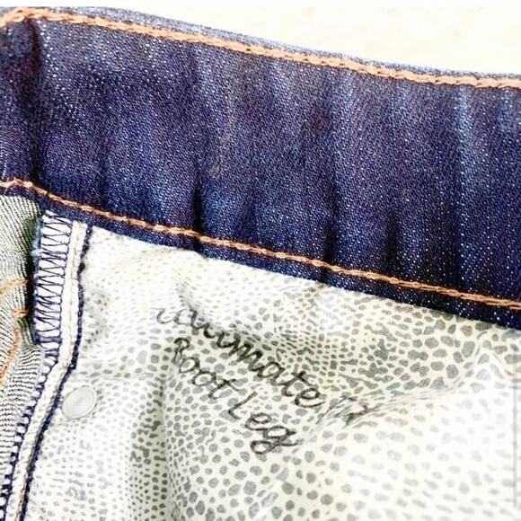 CHICO'S Platinum Ultimate Fit Bootcut Denim Jeans Dark Wash size XS - Picture 8 of 10